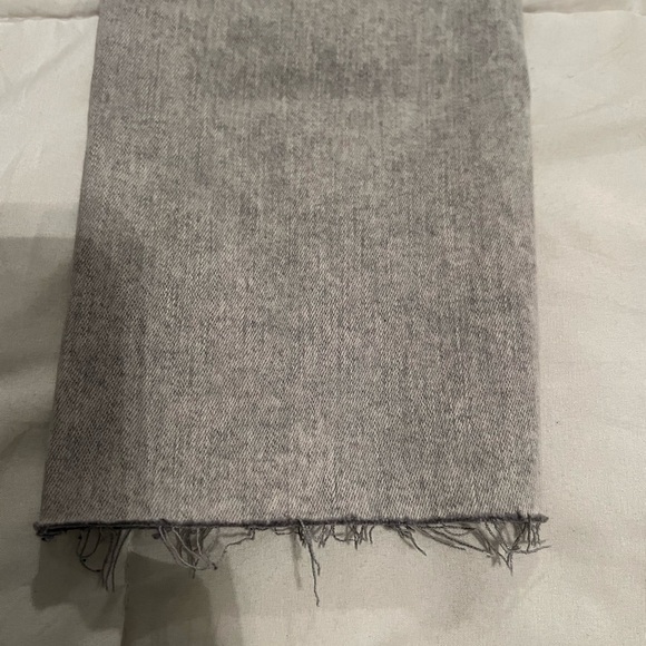 Express Skinny Stretch Jeans - Picture 3 of 9